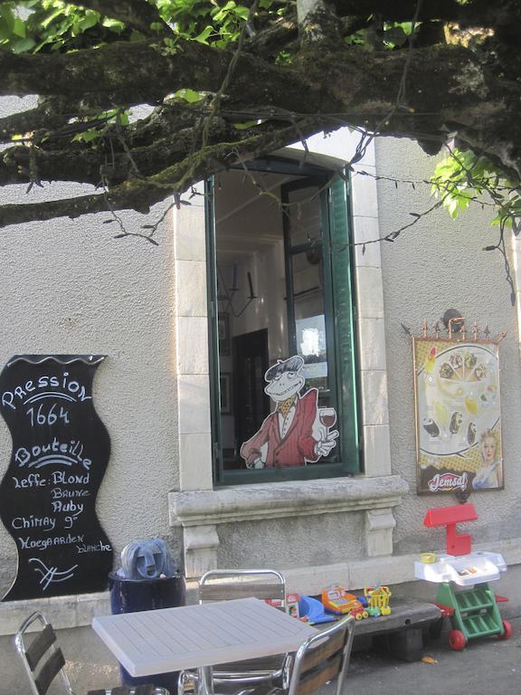 Auberge Magnette Audes Bagian luar foto